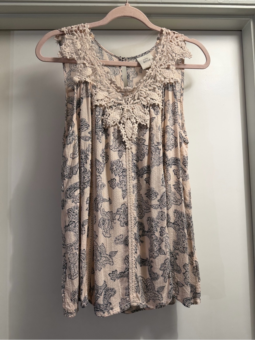 Knox Rose Cream Paisley Lace-Trim Camisole L